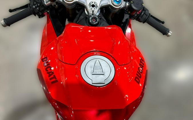 2027 Ducati PANIGALE V2 MM93