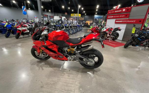 2027 Ducati PANIGALE V2 MM93