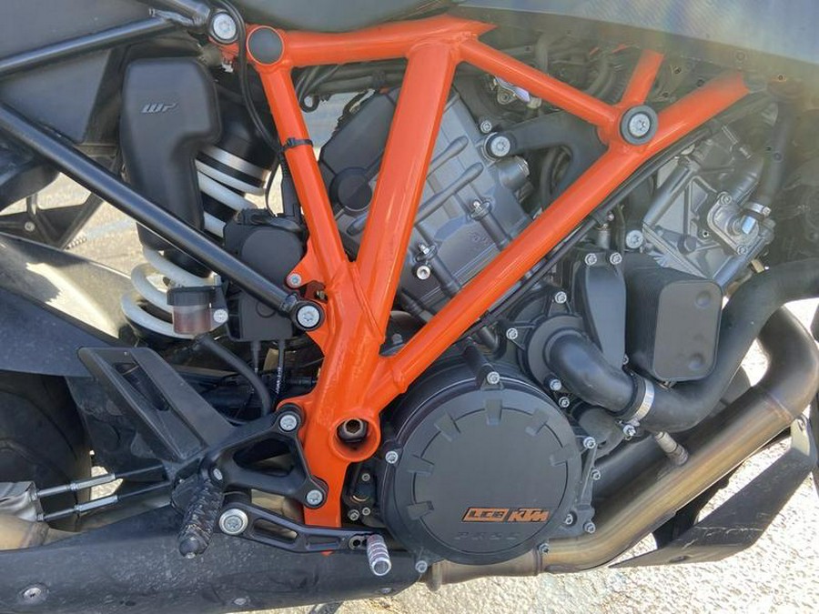 2020 KTM 1290 Super Duke GT