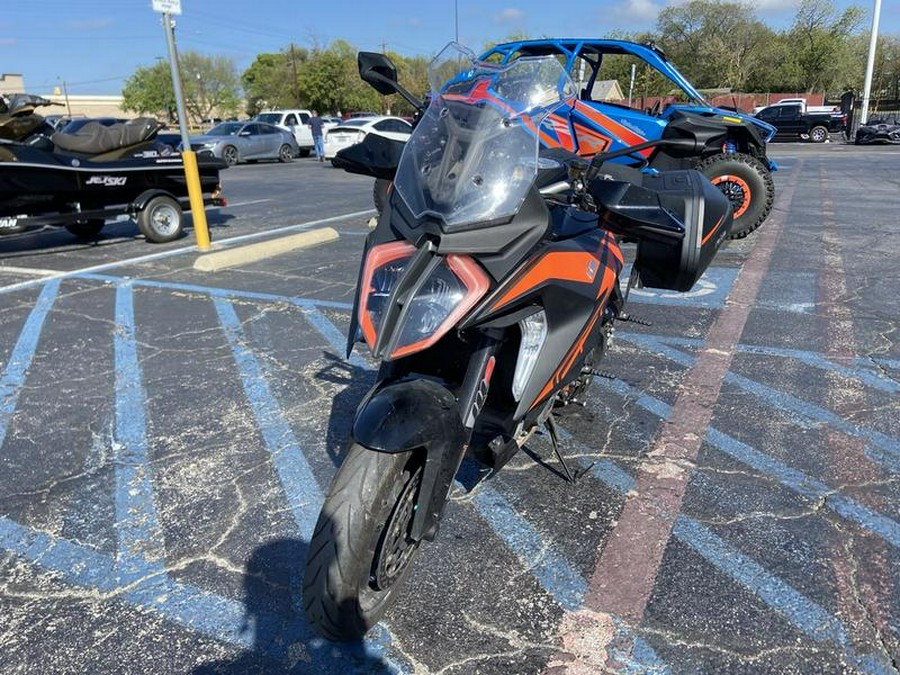 2020 KTM 1290 Super Duke GT