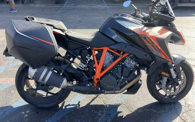 2019 KTM 1290 Super Duke GT: MD Ride Review (Bike Reports) (News)