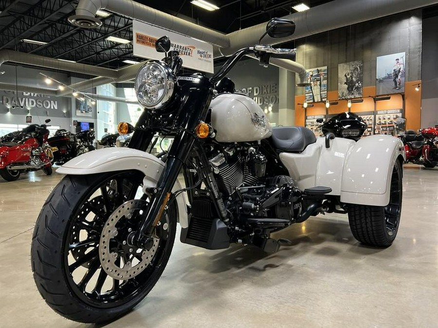 2023 Harley-Davidson® FLRT - Freewheeler®