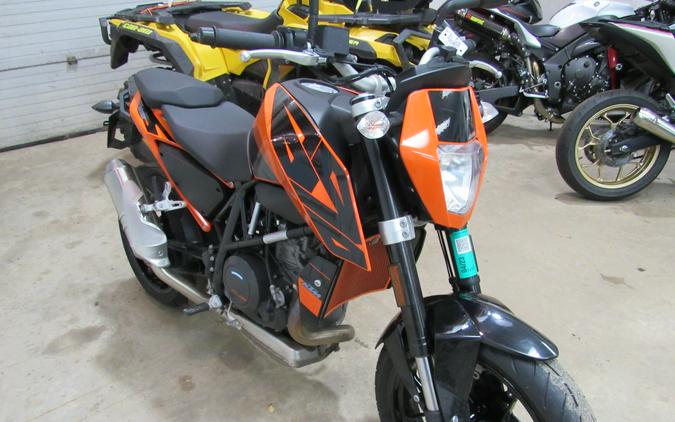 2017 KTM 690 DUKE LIKE NEW ONLY 4,572 MILES