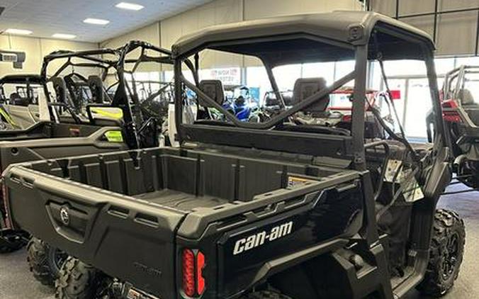 2024 Can-Am® Defender XT HD9