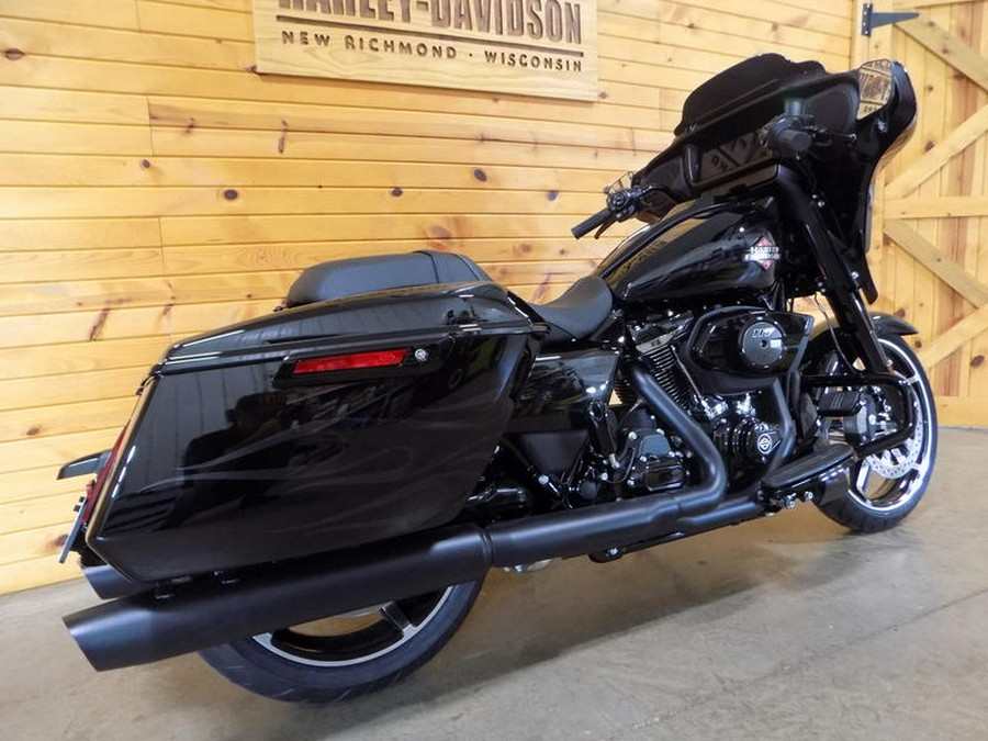 2025 Harley-Davidson® FLHX - Street Glide®