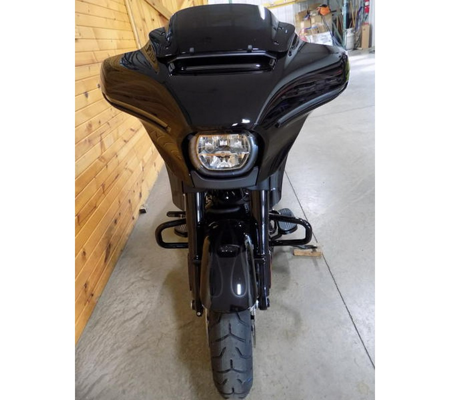 2025 Harley-Davidson® FLHX - Street Glide®