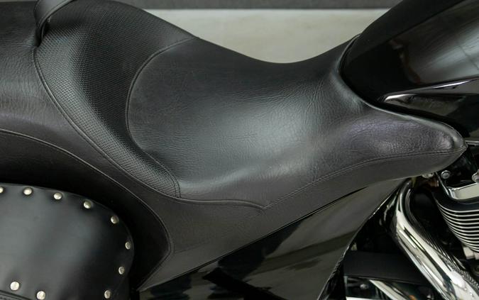 2011 VICTORY CROSS ROADS