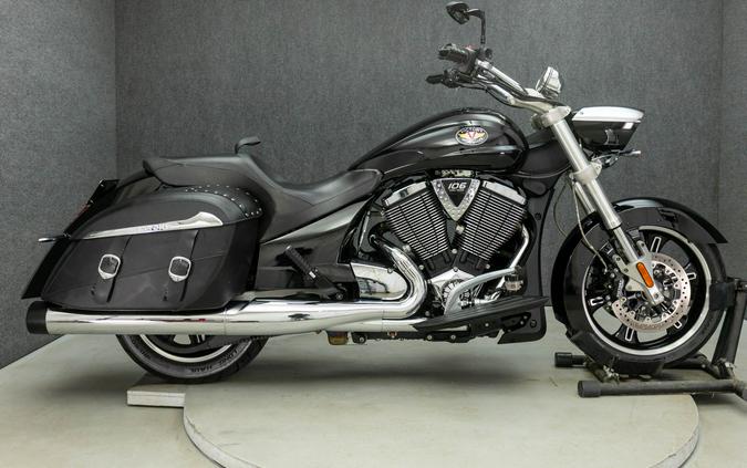 2011 VICTORY CROSS ROADS
