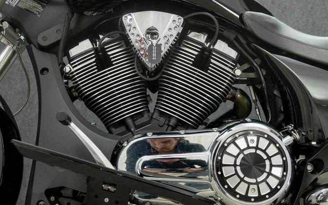 2011 VICTORY CROSS ROADS