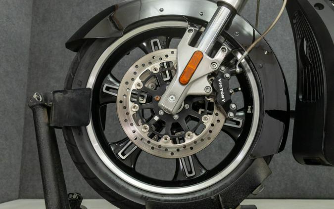 2011 VICTORY CROSS ROADS