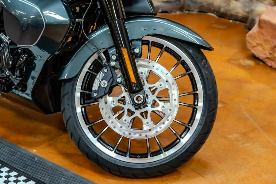 2026 Harley-Davidson Street Glide Limited Grand American Touring FLHXL