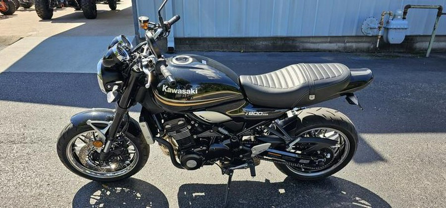 2018 Kawasaki Z900RS Metallic Spark Black