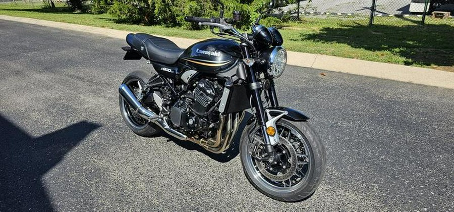 2018 Kawasaki Z900RS Metallic Spark Black