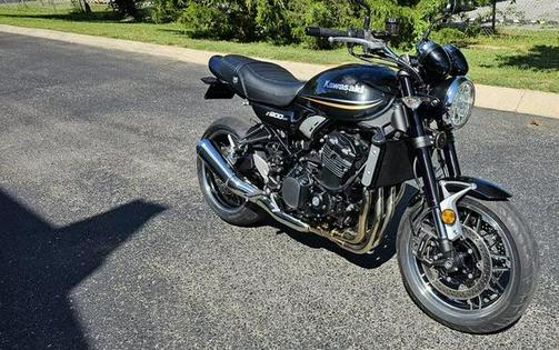 2018 Kawasaki Z900RS Metallic Spark Black