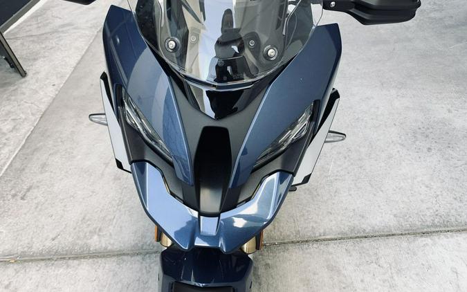 2024 BMW S 1000 XR Gravity Blue Metallic