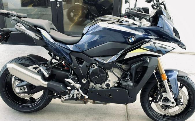 2024 BMW S 1000 XR Gravity Blue Metallic