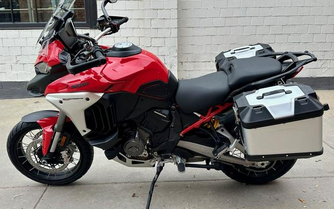 2024 Ducati Multistrada V4 Rally Travel Adventure Red