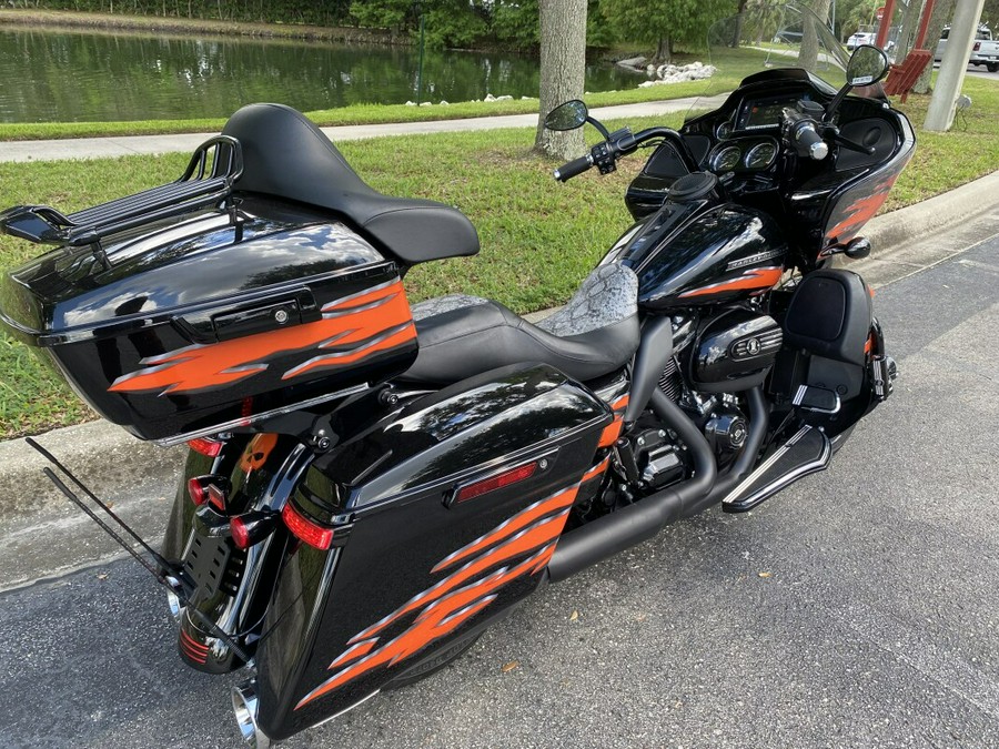 2018 Harley-Davidson Road Glide Special