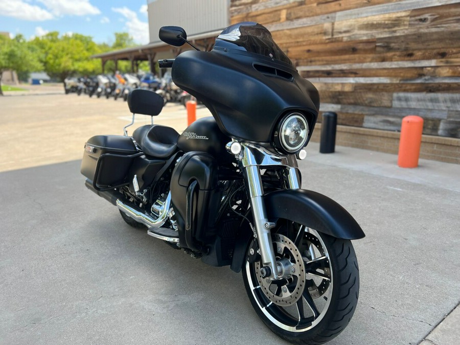 2020 Harley-Davidson® Street Glide® Black Denim