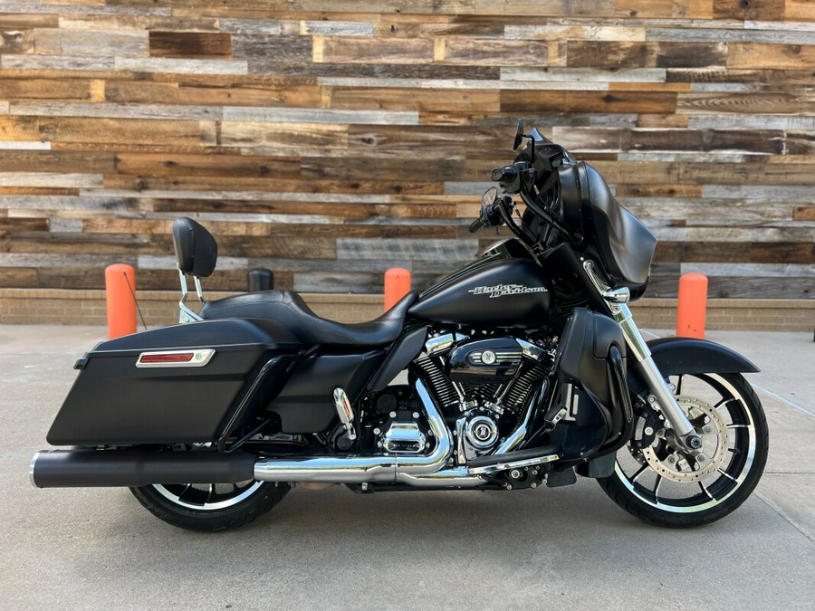 2020 Harley-Davidson® Street Glide® Black Denim