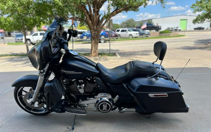 2020 Harley-Davidson® Street Glide® Black Denim