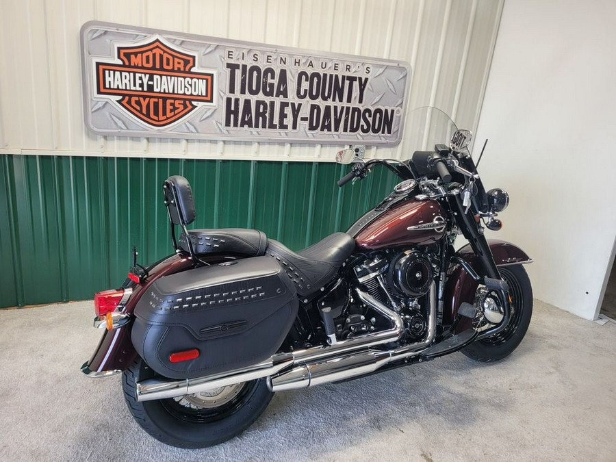 2018 Harley-Davidson® FLHC - Softail® Heritage Classic