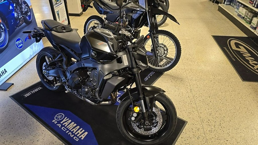 2026 YAMAHA MT09TB