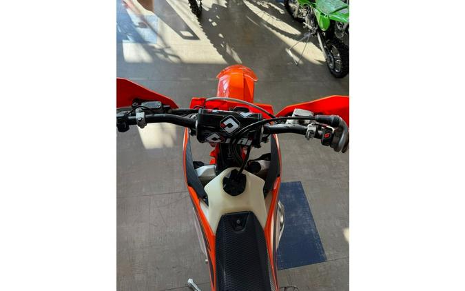 2025 KTM XC 125