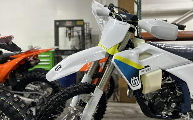 2025 Husqvarna® FX 350