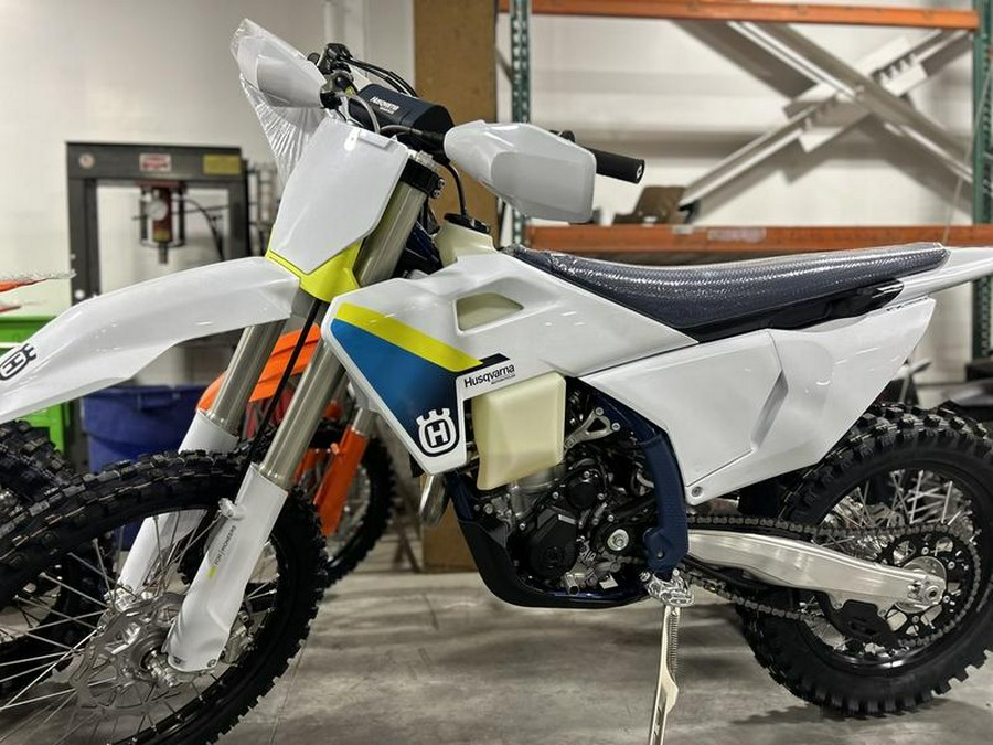 2025 Husqvarna® FX 350