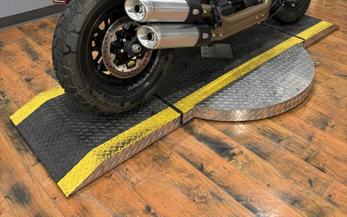 2019 Harley-Davidson® Fat Bob® 114 BLACK