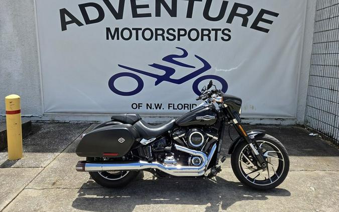 2018 Harley-Davidson FLSB - Softail Sport Glide