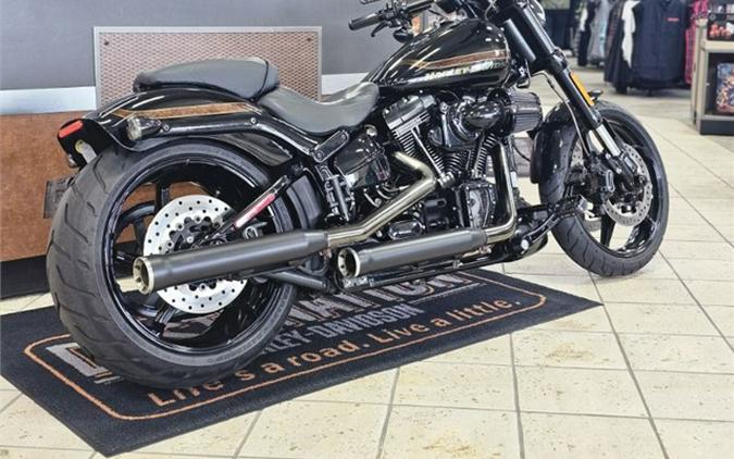 2017 Harley-Davidson CVO Pro Street Breakout