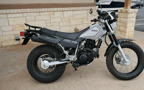 2024 YAMAHA TW 200