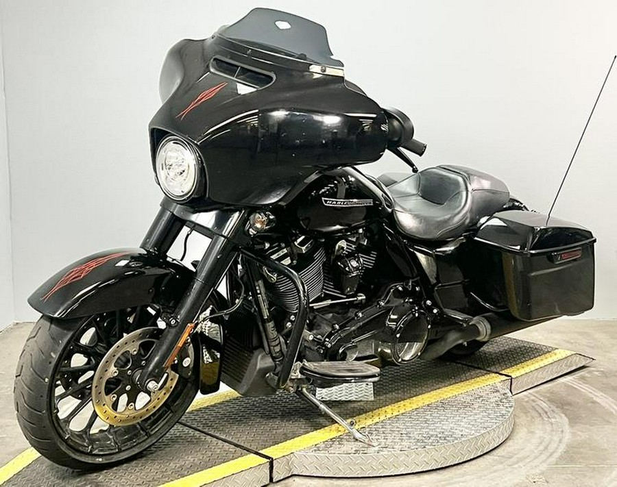 2018 Harley-Davidson® FLHXS - Street Glide® Special