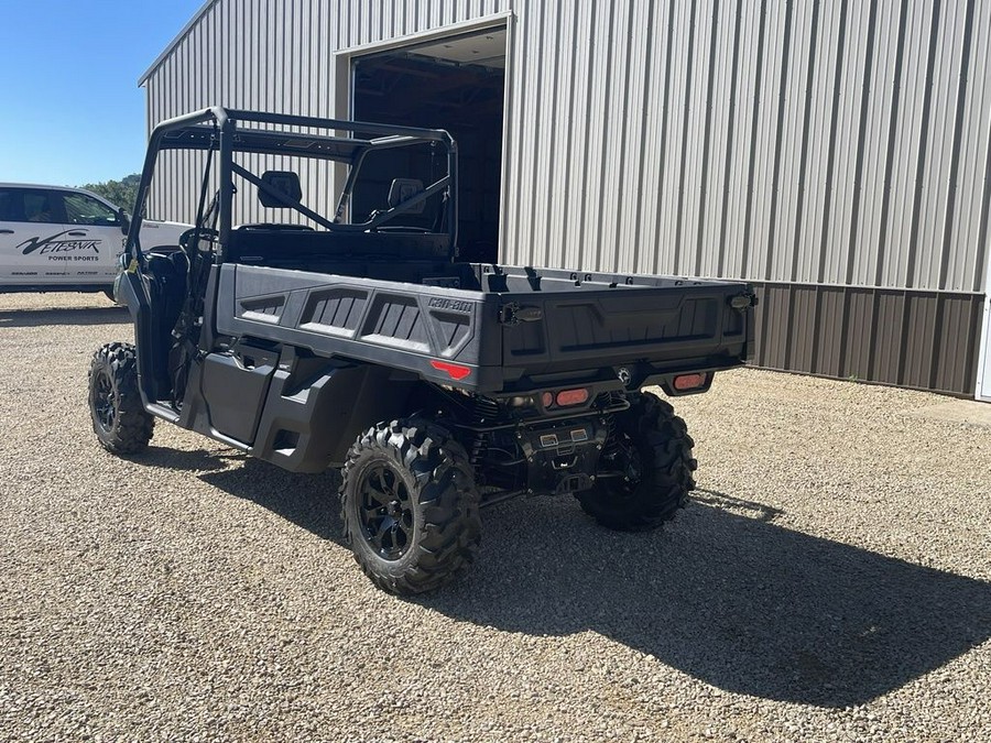 2024 Can-Am® Defender PRO DPS HD10