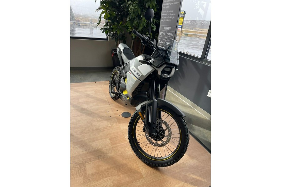 2025 Can-Am Origin 73