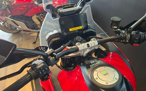 2025 MV Agusta Enduro Veloce