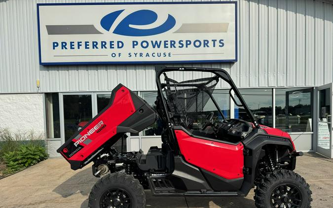 2023 Honda Pioneer 1000 Deluxe Red