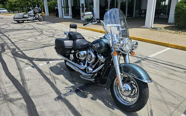 2020 Harley-Davidson Softail FLHC - Heritage Classic