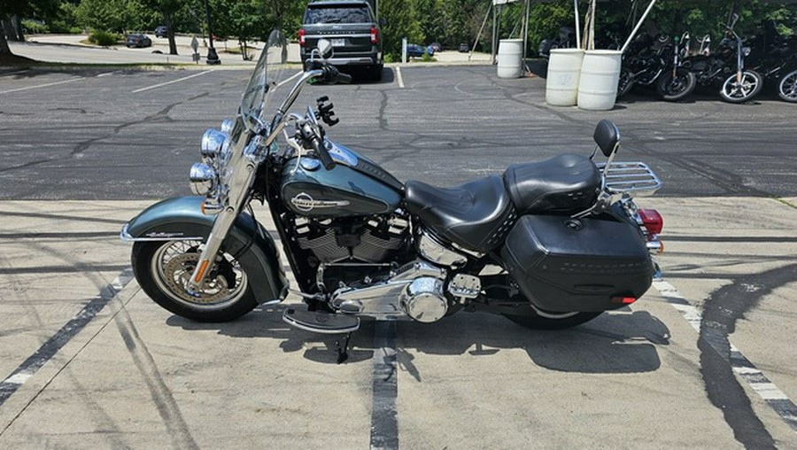 2020 Harley-Davidson Softail FLHC - Heritage Classic