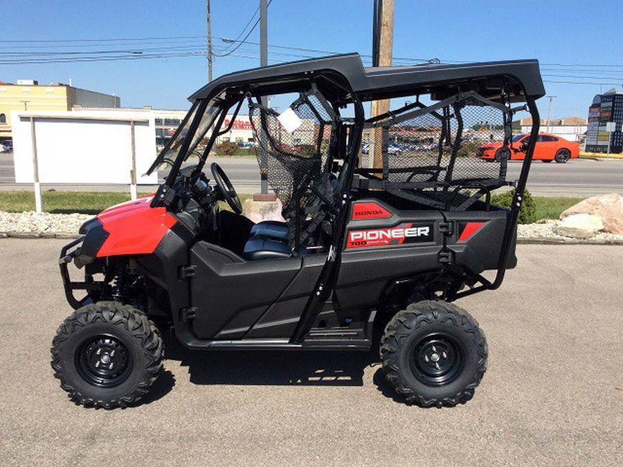 2025 Honda PIONEER 700 4-SEAT W/ ACCESSORIES