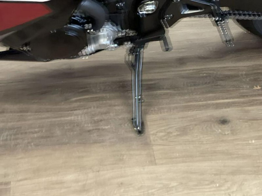 2025 Suzuki GSX-R1000R