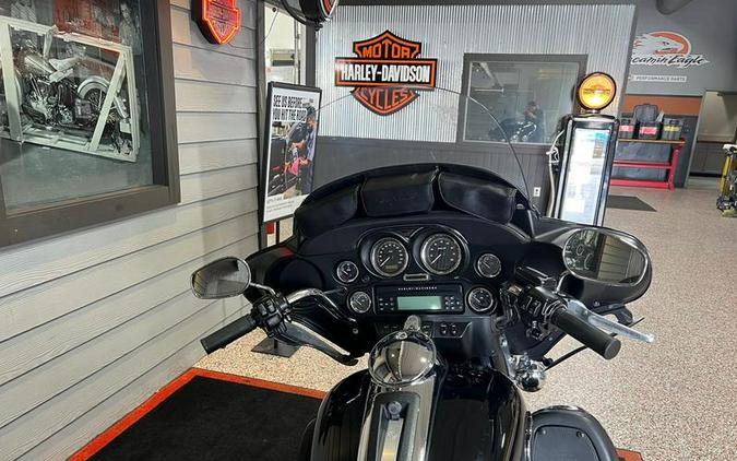 2012 Harley-Davidson® FLHTCU - Electra Glide® Ultra Classic