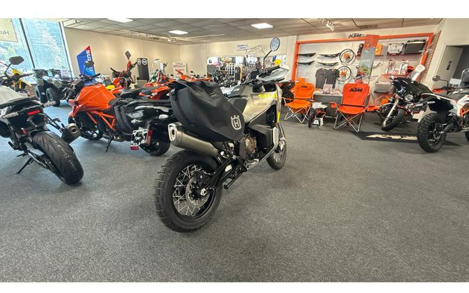 2027 Husqvarna Motorcycles NORDEN 901 EXP