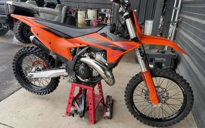 2025 KTM 300 SX