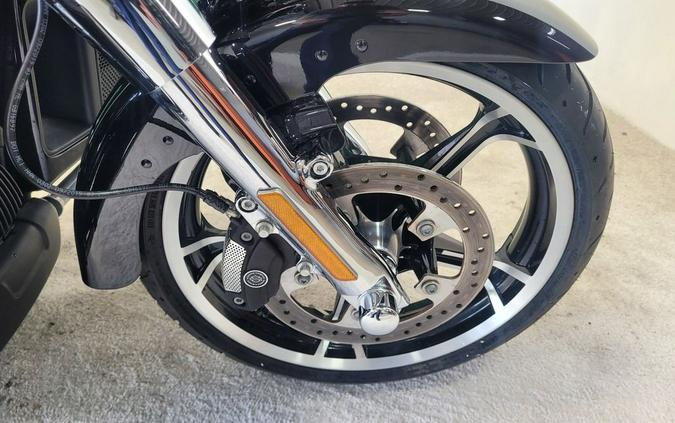 2020 Harley-Davidson® FLHTCUTGSE - CVO™ Tri Glide®