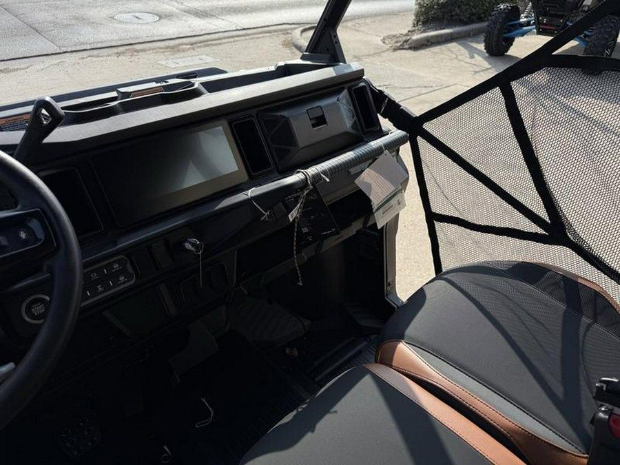 2026 Can-Am® Defender MAX LONE STAR HD11