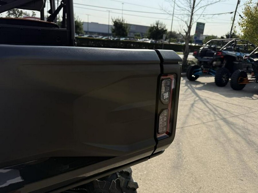 2026 Can-Am® Defender MAX LONE STAR HD11