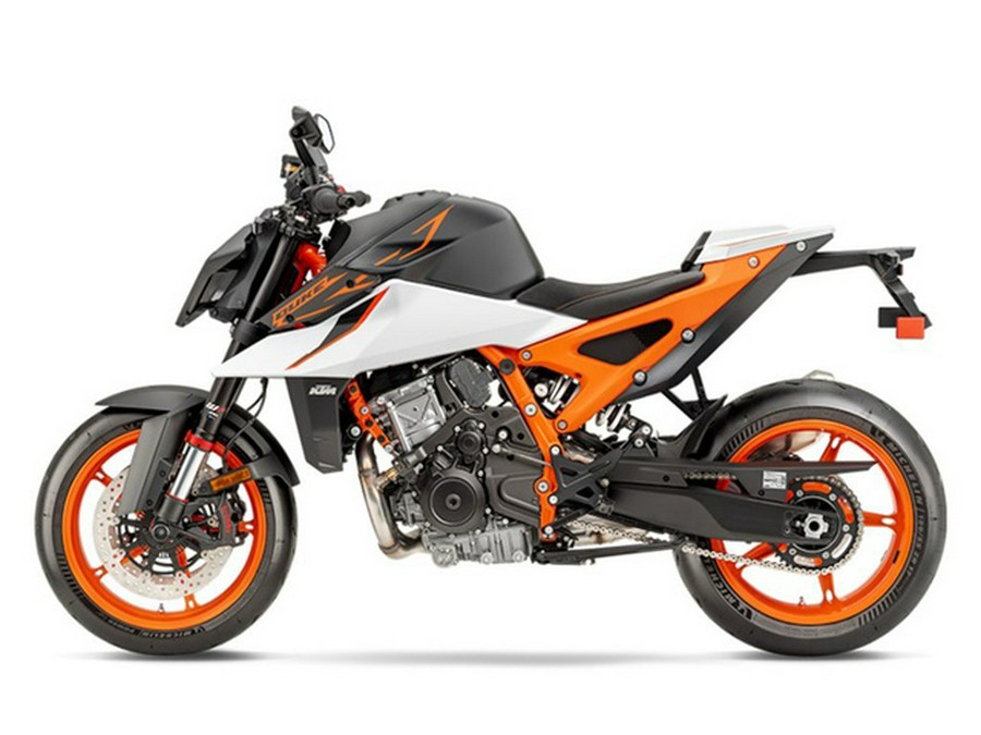 2026 KTM 990 Duke R